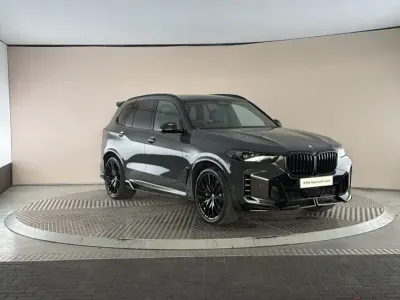 Usado BMW X5 M Sport 490 CV (360 kW) 2024 Gris SUV