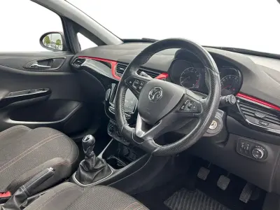 Used Vauxhall Corsa SRi 90 HP (66 kW) 2019 Black Hatchback