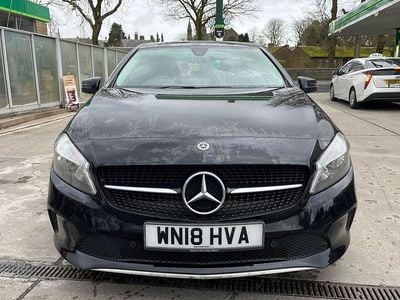 Używany Mercedes A200 Executive 2018 Czarny Hatchback