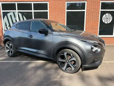 Used Nissan Juke N-Connecta 114 HP (83 kW) 2023 Grey SUV