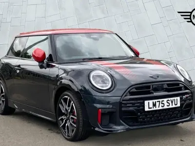Begagnad Mini John Cooper Works Hatch 228 HK (167 kW) 2025 Grå Halvkombi