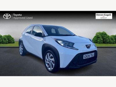Used Toyota Aygo X PURE 2024 White SUV