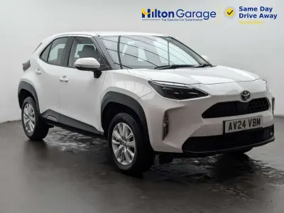 Used Toyota Yaris Cross 2024 White SUV