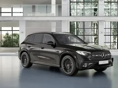 Nouă Mercedes GLC300e Urban 333 CP (244 kW) 2025 Break