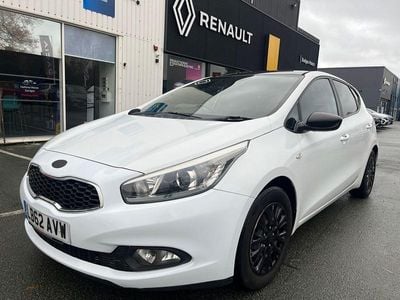 White Used 2012 Kia Ceed Hatchback | £2,999 (Fair price)