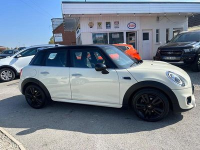 Usado Mini Cooper Hatch 2019 Branco Citadino