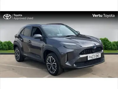 Used Toyota Yaris Cross 113 HP (83 kW) 2023 Grey SUV