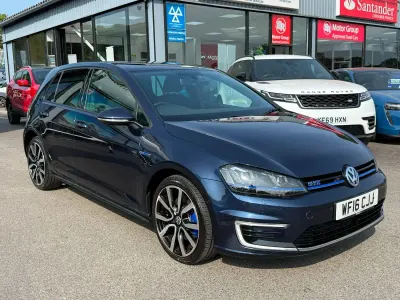 Used VW Golf VII GTE 204 HP (150 kW) 2016 Blue Hatchback