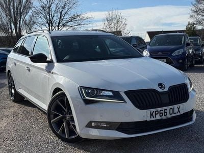 Used Skoda Superb SportLine 190 HP (139 kW) 2016 White Estate