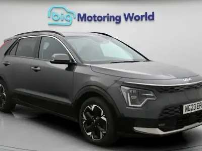 Used Kia e-Niro 150 kW (204 HP) 2023 Grey SUV
