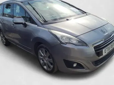 Used Peugeot 5008 Allure 120 HP (88 kW) 2015 Grey MPV