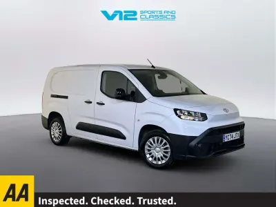 Used Toyota Proace 100 HP (73 kW) 2024 White MPV