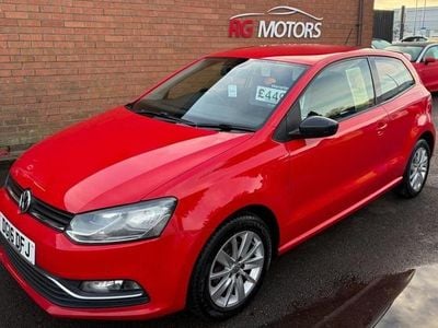 Red Used 2016 VW Polo SE Hatchback | £4,495 (Good price)