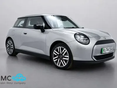 Used Mini Cooper Classic 135 kW (184 HP) 2024 Silver Hatchback