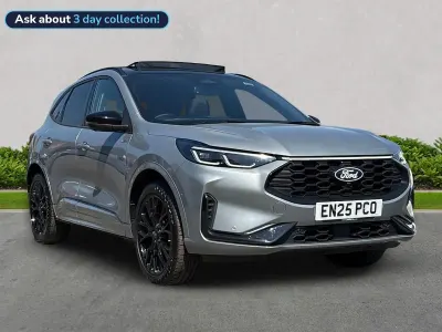 Używany Ford Kuga ST-Line X 243 KM (178 kW) 2025 Srebrny SUV