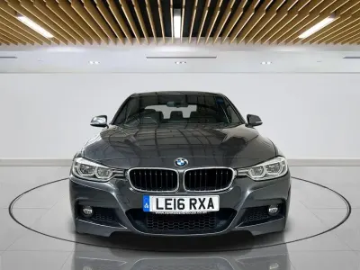 Begagnad BMW 320 M Sport 184 HK (135 kW) 2016 Grå Sedan