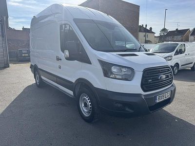 Usado Ford Transit 170 HP (125 kW) 2018 Branco Van
