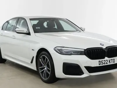 Usado BMW 530e M Sport 288 CV (211 kW) 2022 Blanco