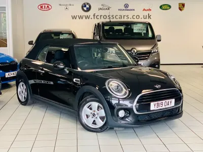 Usado Mini Cooper Cabriolet Classic 2019 Preto Cabrios