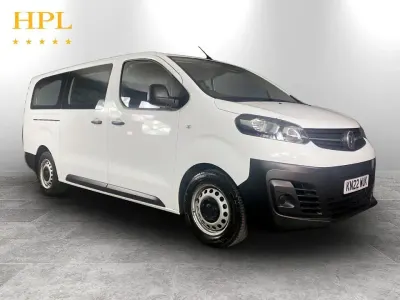 Used Vauxhall Vivaro 100 kW (136 HP) 2022 White MPV