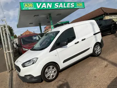 Used Ford Transit Courier Trend 2022 White Van