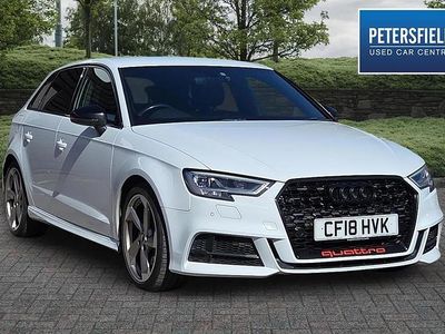Begagnad Audi S3 Sportback Black Edition 306 HK (225 kW) 2018 Vit Halvkombi