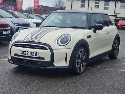 Used Mini Cooper Exclusive 136 HP (100 kW) 2022 White Hatchback