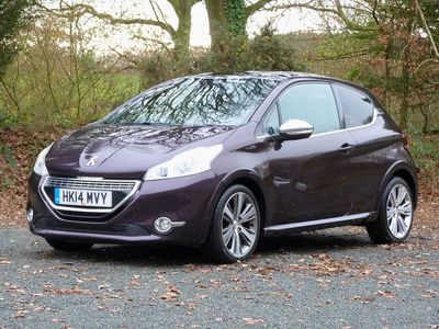 Mauve/purple Used 2014 Peugeot 208 S Hatchback | £3,995 (Fair price)