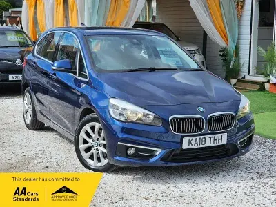 Used BMW 218 Luxury Line 2018 Blue Hatchback