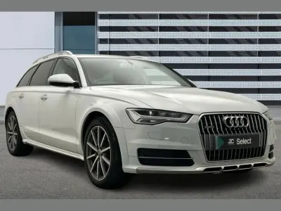 Used Audi A6 Allroad Sport 267 HP (196 kW) 2019 White Estate