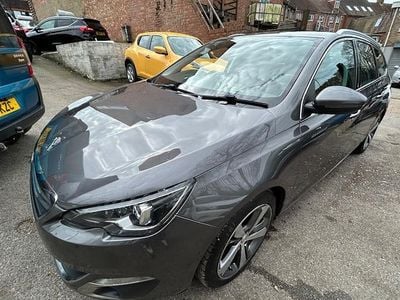 Used Peugeot 308 SW Allure 131 HP (96 kW) 2016 Grey Estate