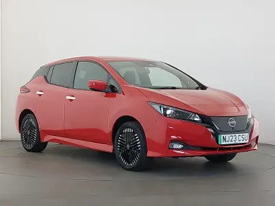 Used Nissan Leaf Tekna 159 kW (217 HP) 2023 Red Hatchback
