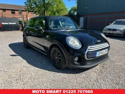 Używany Mini Cooper Hatch 136 KM (100 kW) 2014 Czarny Hatchback