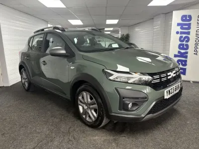 Used Dacia Sandero Expression 100 HP (73 kW) 2023 Green Hatchback