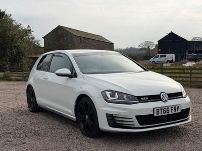 Used VW Golf VII GTD 2016 White Hatchback