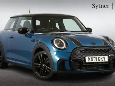 Used Mini Cooper Hatch 136 HP (100 kW) 2021 Blue Hatchback