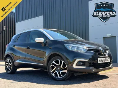 Used Renault Captur Iconic 90 HP (66 kW) 2018 Black/silver SUV