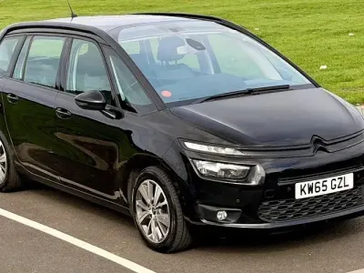 Used Citroën C4 SpaceTourer Exclusive 150 HP (110 kW) 2015 Black MPV