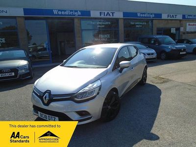 Silver Used 2018 Renault Clio IV Dynamique Hatchback | £7,495 (Fair price)