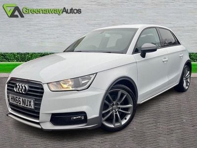 Used Audi A1 Sportback Sport 125 HP (91 kW) 2016 White Hatchback