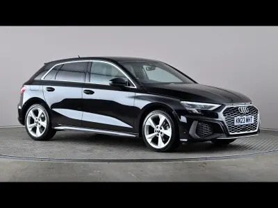 Usado Audi A3 S-Line 150 HP (110 kW) 2023 Preto Sedan