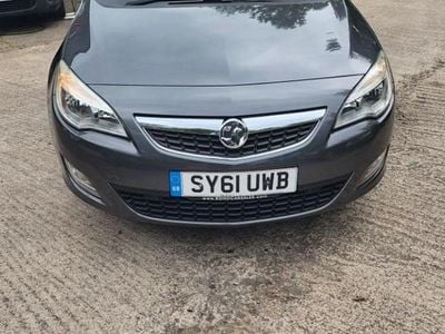 Used Vauxhall Astra 2011 Grey Estate