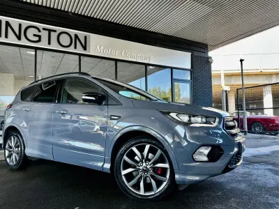 Second-hand Ford Kuga ST-Line 150 CP (110 kW) 2019 Maro SUV