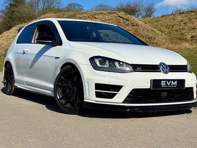 Used VW Golf VII R 2016 White Hatchback