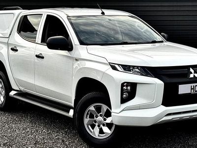 White Used 2020 Mitsubishi L200 Pickup | £17,990 (Expensive)