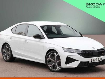 Used Skoda Octavia vRS 195 HP (143 kW) 2025 Moon white metallic Hatchback