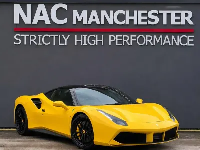 Used Ferrari 488 670 HP (492 kW) 2016 Yellow Coupe