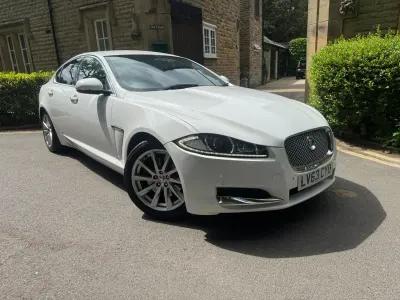 Used Jaguar XF Premium Luxury 200 HP (147 kW) 2013 White Sedan