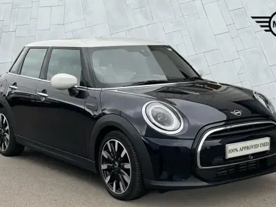 Used Mini Cooper Exclusive 134 HP (98 kW) 2023 Black Hatchback