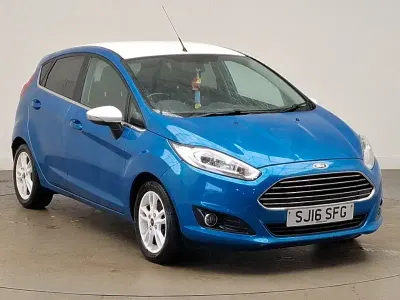 Used Ford Fiesta Zetec 100 HP (73 kW) 2016 Blue Hatchback